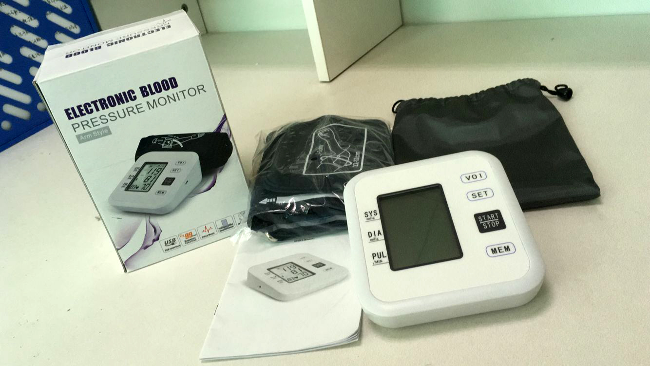 LTOB12 Arm Type Blood Pressure Monitor