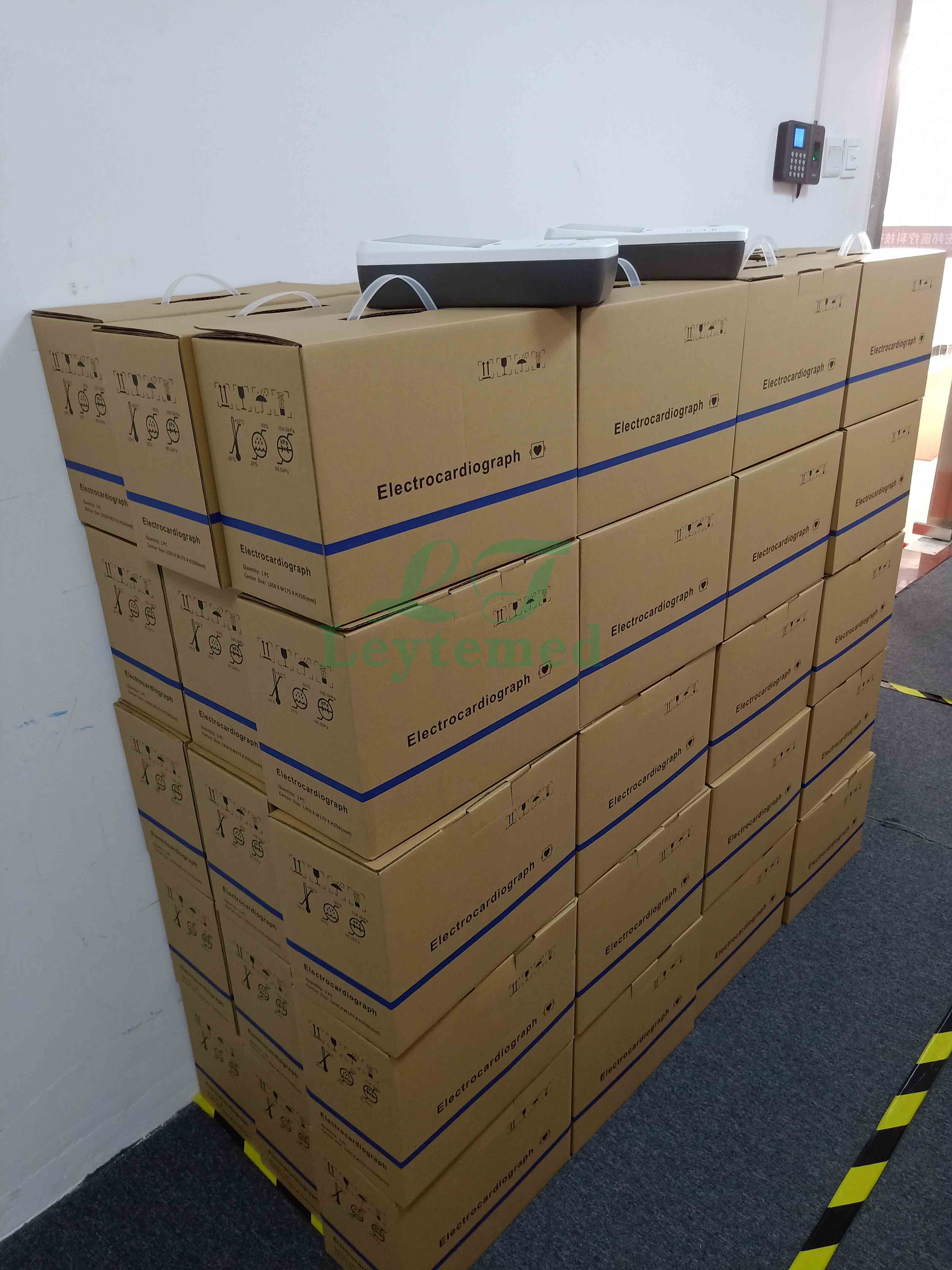 LTSE25 ecg machine 3 channel touch screen